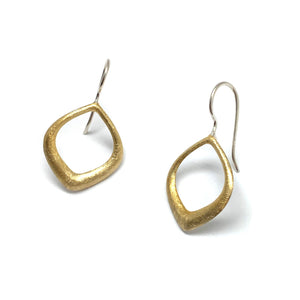 Delicate Gold Vermeil Earrings-Earrings-Manuela Carl-Pistachios