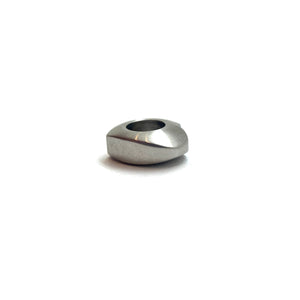 Medium Silver Topper - Plain-Rings-Manuela Carl-Pistachios