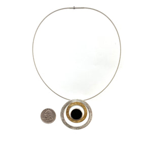 Onyx Circle Pendant Necklace-Necklaces-Manuela Carl-Pistachios