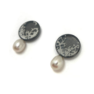 Pearl Drop Oxidized Earrings-Earrings-Anna Bánkuti-Pistachios