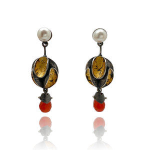 Pearl and Carnelian Gold Dangle Earrings-Earrings-So Young Park-Pistachios