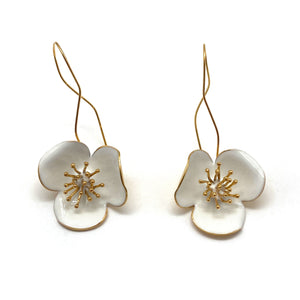 White Flower Earrings-Earrings-Georgia Charal-Pistachios