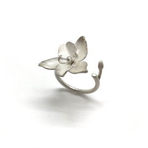 White Orchid Ring-Rings-Huiyu Chiu-Pistachios